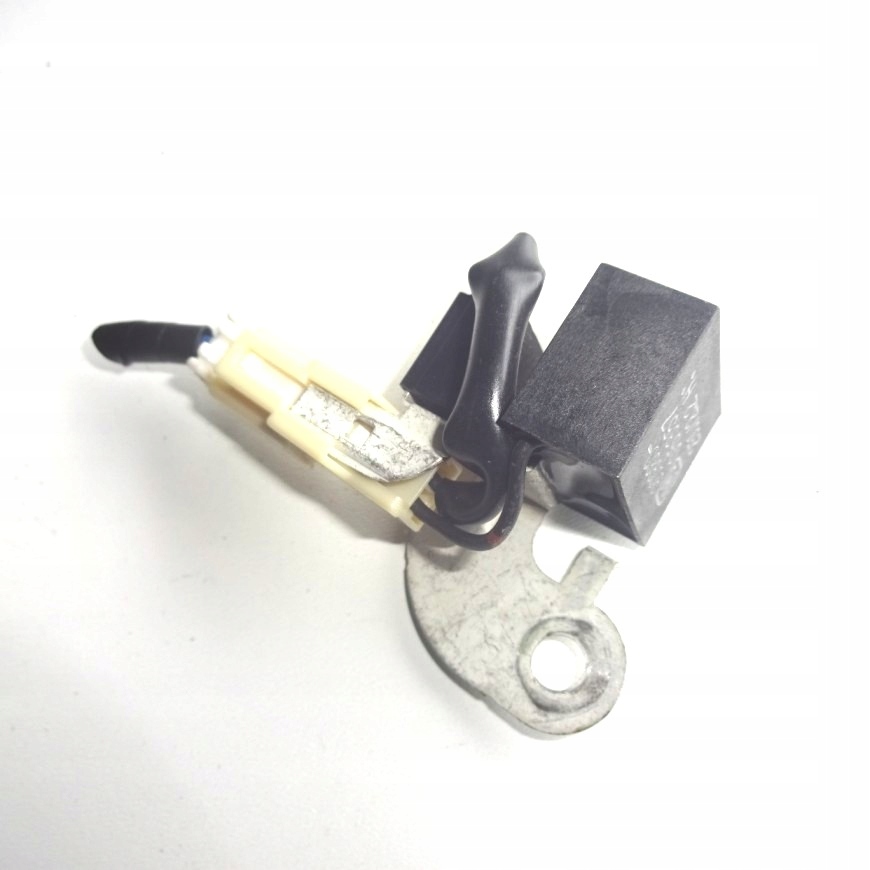 фото №1, Датчик конденсатор радіо toyota auris 90980-05357