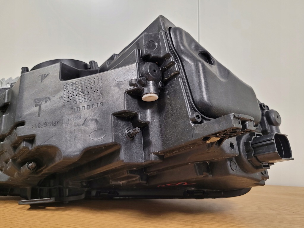 фото №10, Лампа ліва передня лівий перед audi rs4 s4 a4 8w0 8w0941035j europa matrix