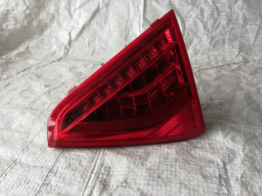 фото №1, Audi a5 8t lift лампа задняя правая w крышка