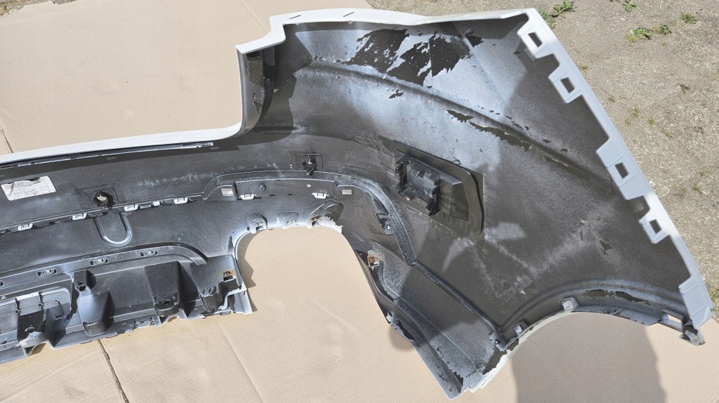 Задний бампер spojlr maserati levante m161 2016- 670044755 06701481520 в Украине