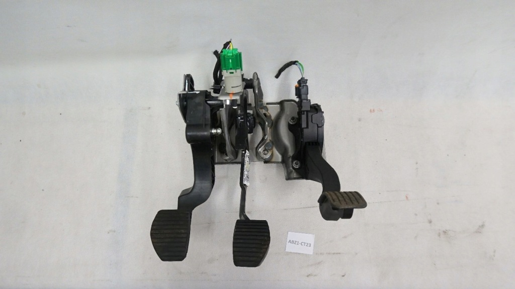 фото №1, Педали педаль газа citroen c3 iii 1.2 vti europa
