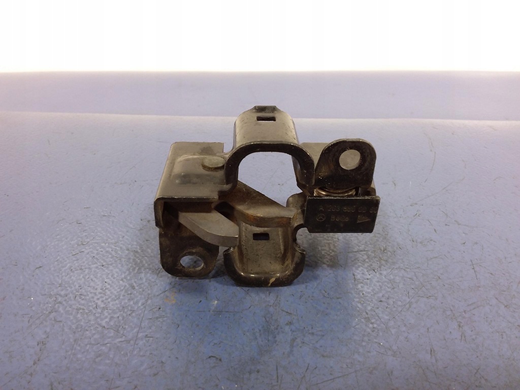 фото №1, Mercedes s w220 замок капот a2038800060