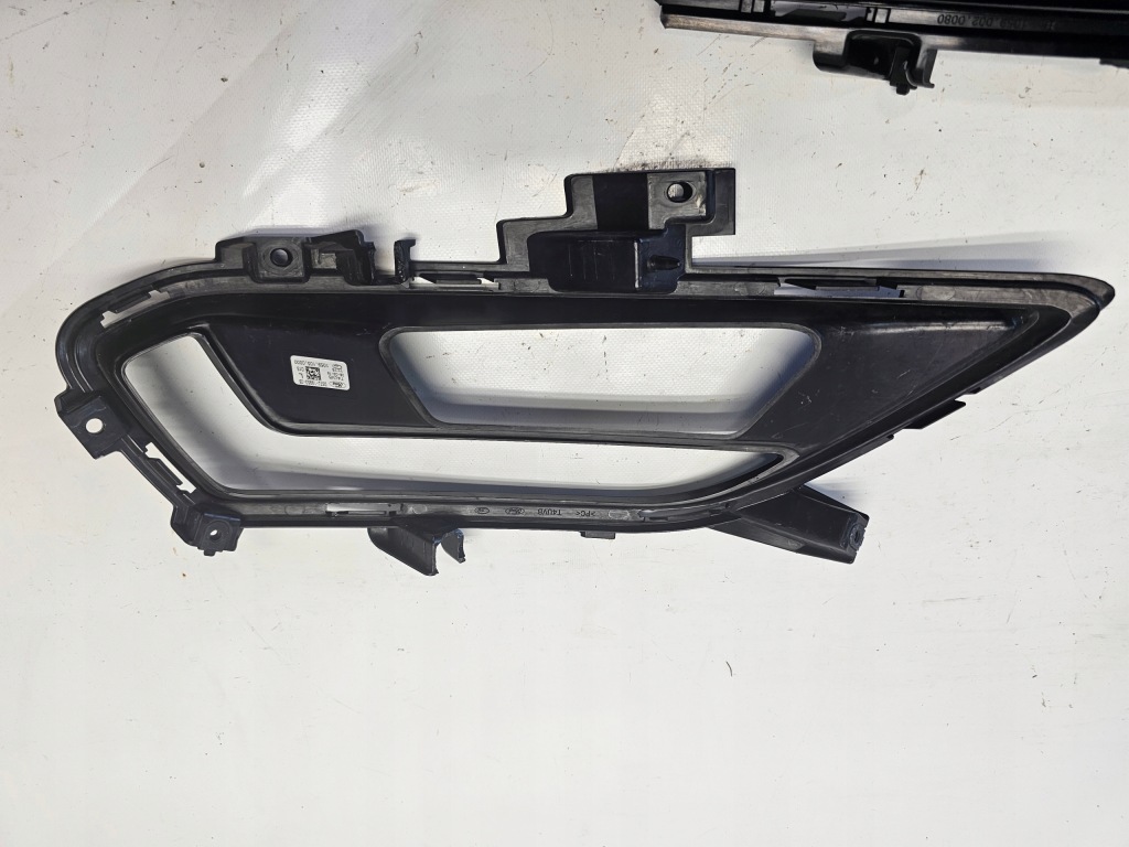 Решётка бампера левая правая перед ford mondeo mk5 st st-line 14-19 с Разборки