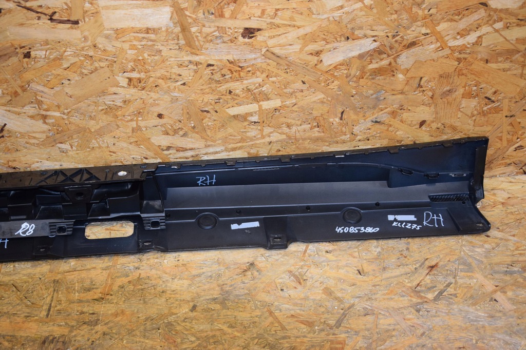 фото №13, Молдинг порог накладка правая карбон audi r8 4s ii lift lz7s 4s0853860 19-