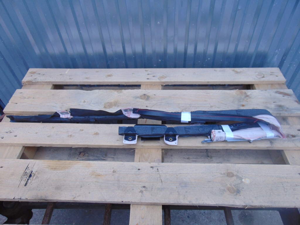 фото №1, Шторка безпеки повітряна права ford b-max