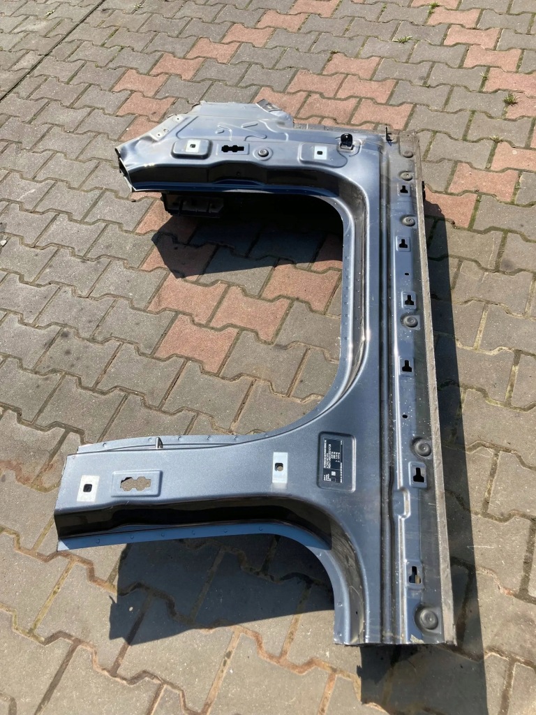 фото №1, Bmw x1 f48 f49 2020 порог блок двигателя правый