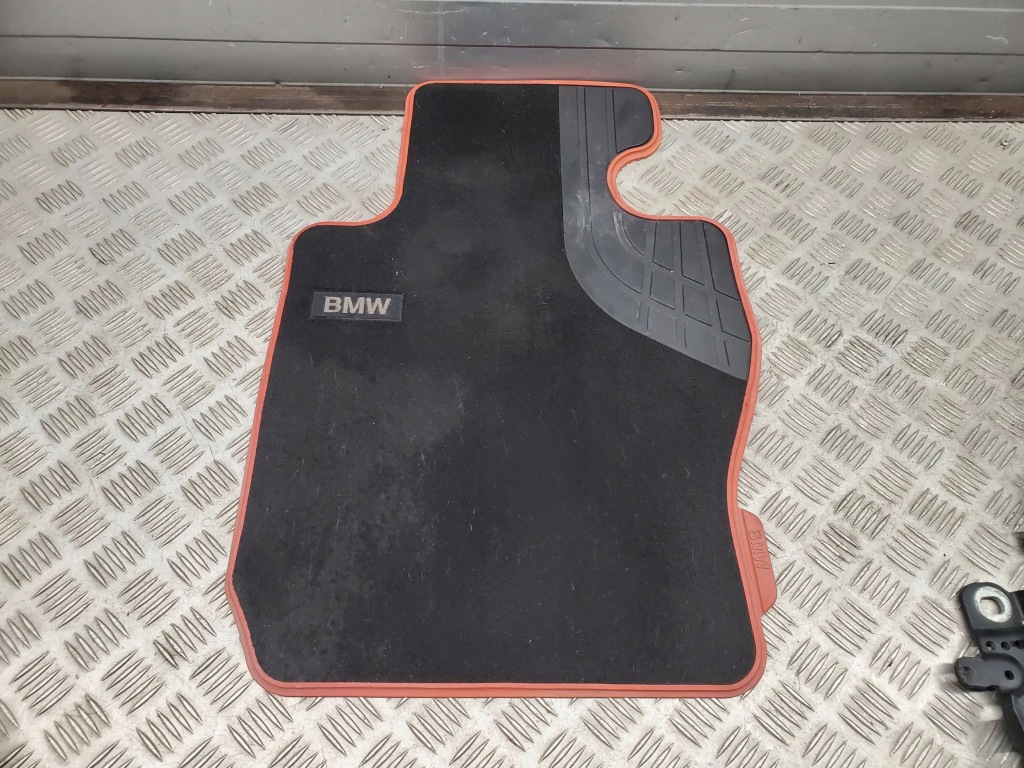 фото №10, Bmw 3 f30 f35 f31 2013 с передний коврик автомобильный передний