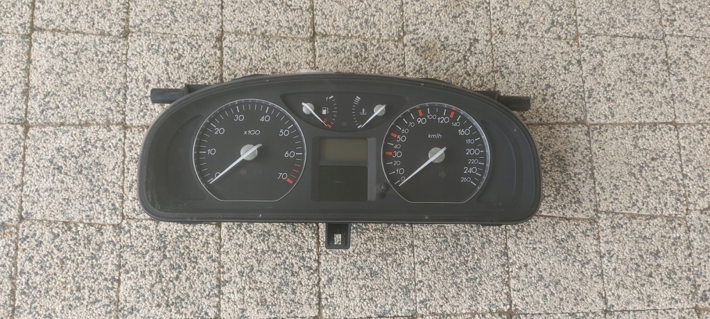 фото №1, Licznik-renault laguna ii 2-бензин 8200170311