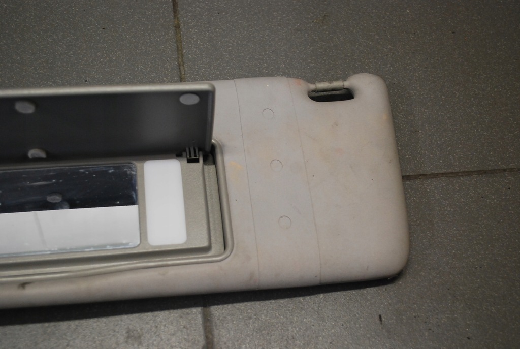 фото №5, Защита солнцезащитный audi a6 c4 4a0857551