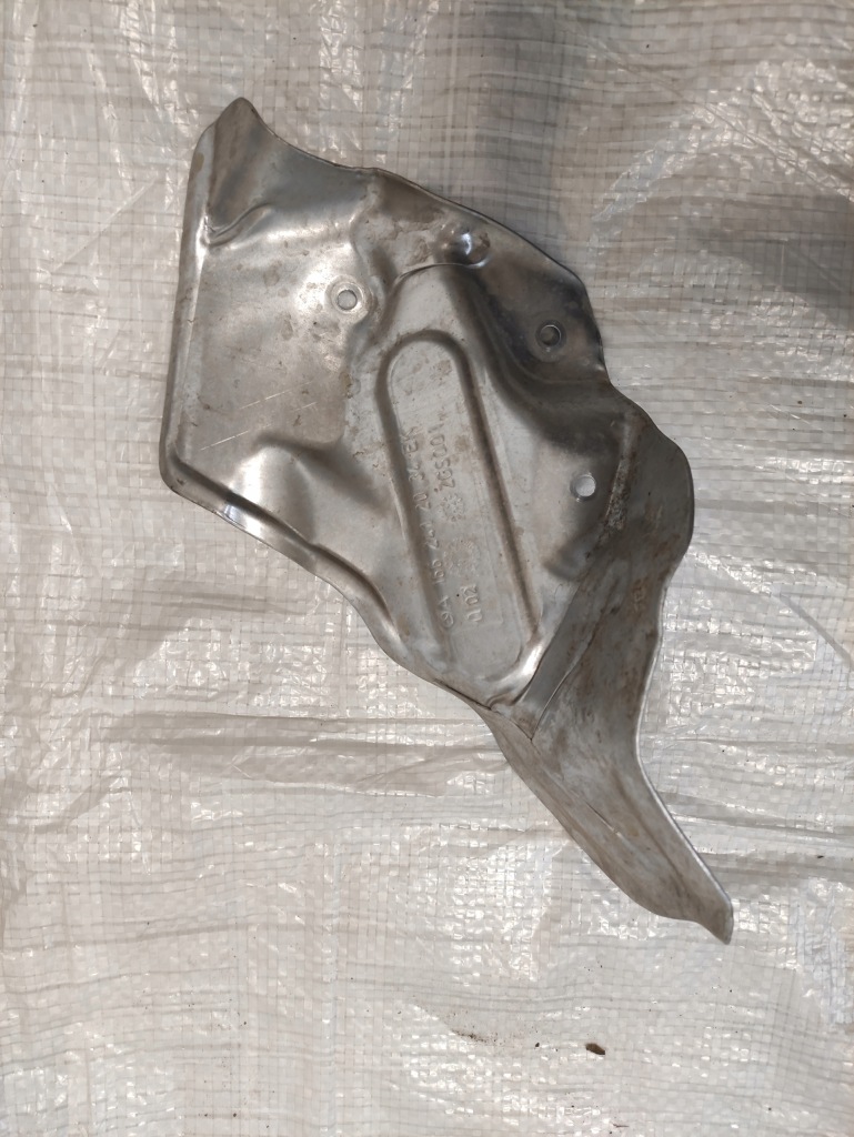 фото №1, Mercedes ml w166 защита тепловая кронштейн a1662412034