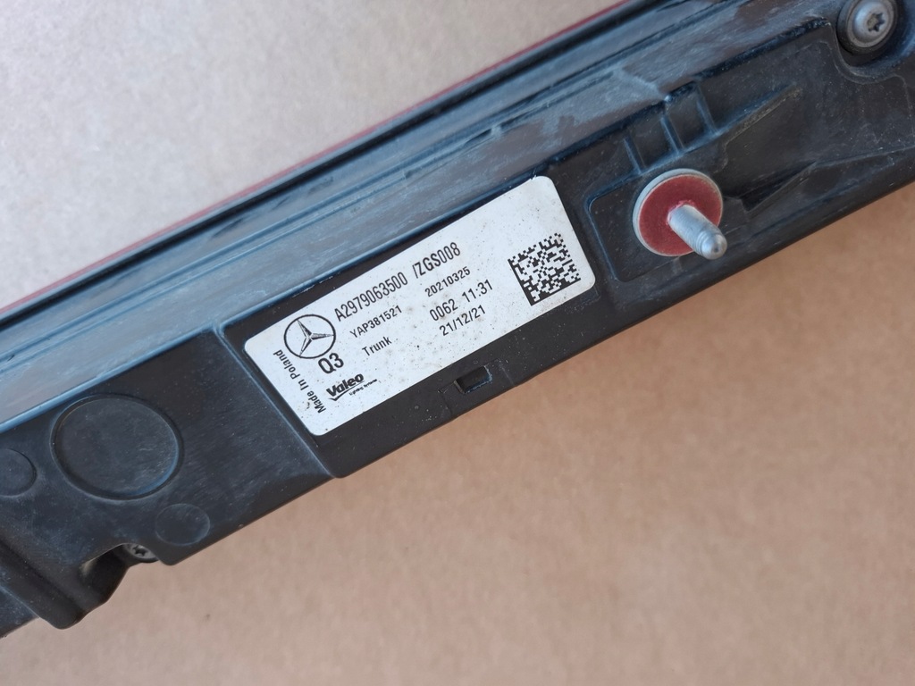 фото №12, Лампа задняя накладка mercedes eqs w297 297 оригинал