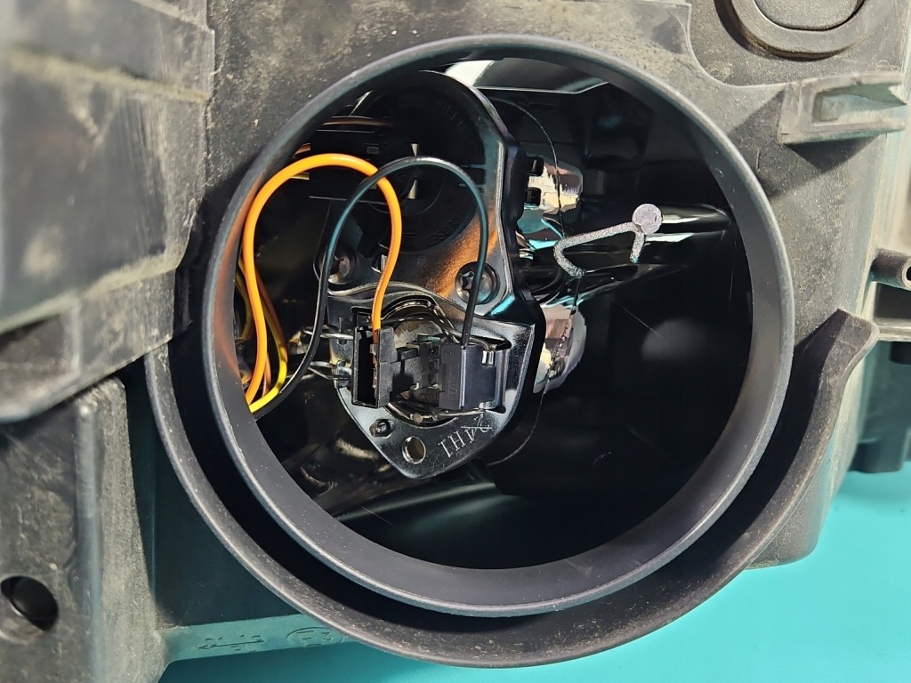 Фара правий фара перед citroen c4 2 європа Ціна