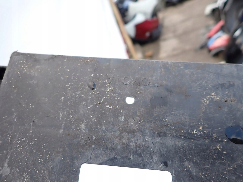 фото №5, Toyota auris ii 12- плита бампера перед