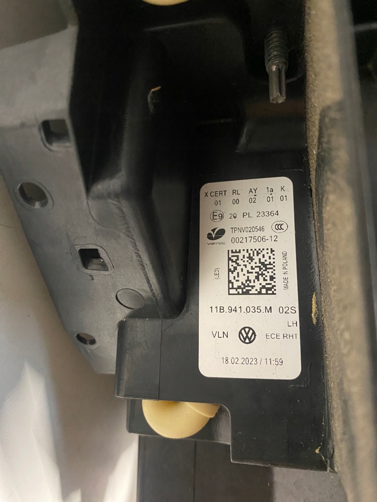 фото №14, Лампа ліва права full led iq light vw id.4 11b941035m 11b941036m ідеальний стан #