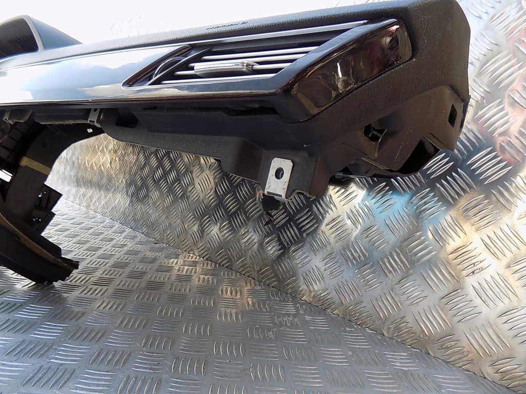 фото №8, Mercedes w212 приборная панель консоль подушка безопасности ремни оригинал