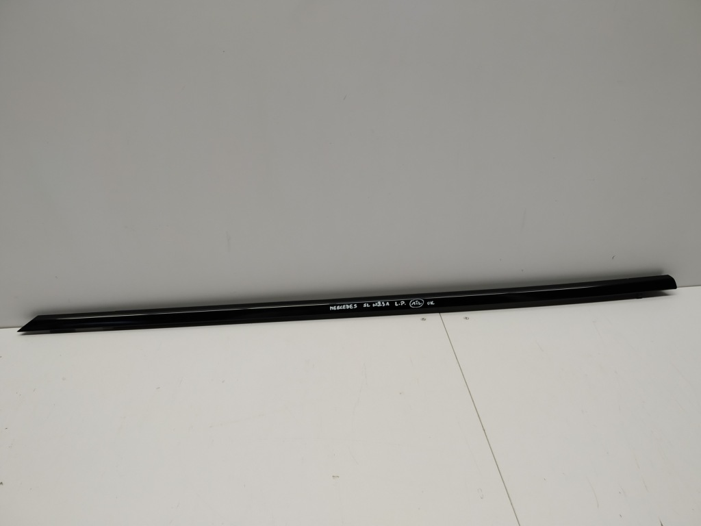 Купити W231 mercedes sl r231 parapet молдинг двері лівий