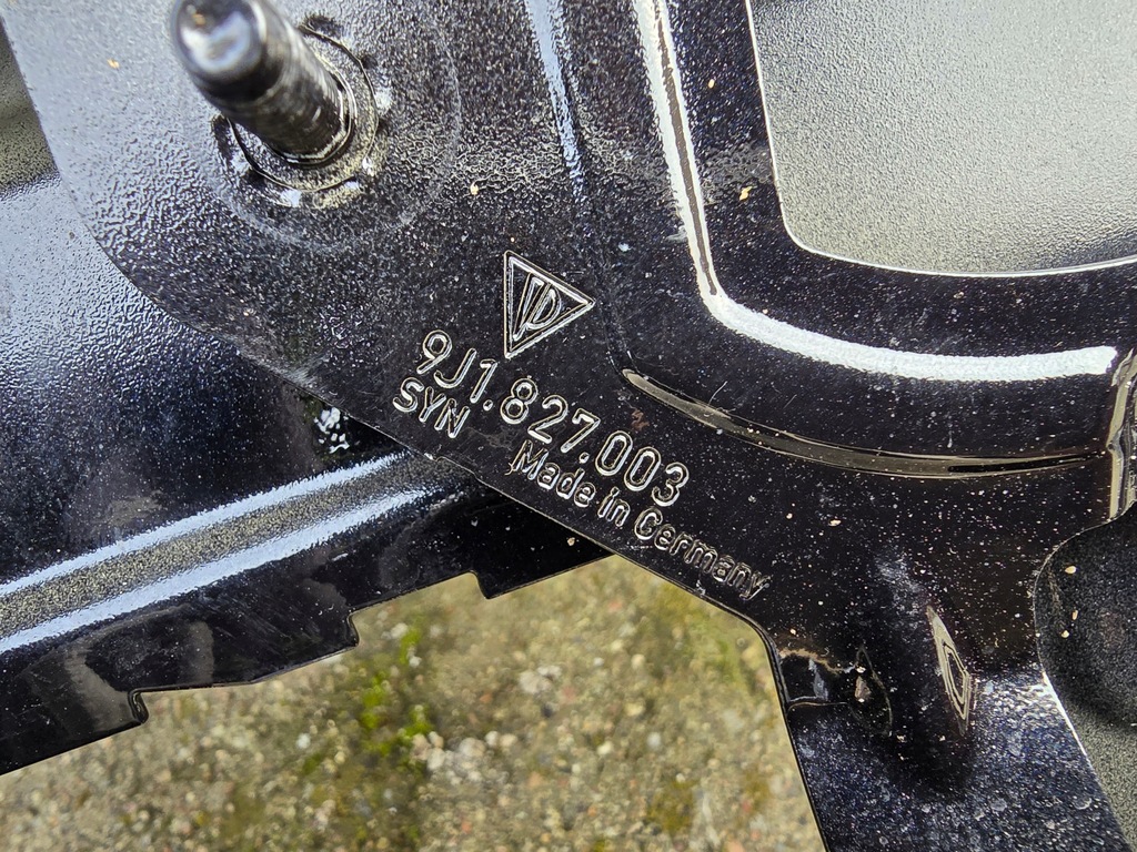 фото №9, Крышка багажника багажника задняя porsche taycan 9j1