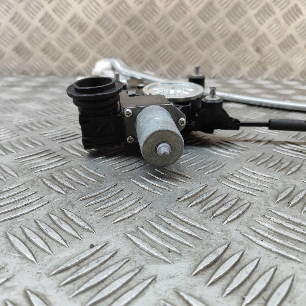 фото №7, Toyota bz4x 2024 перед сторона левая подъемник стекло дверь с двигатель