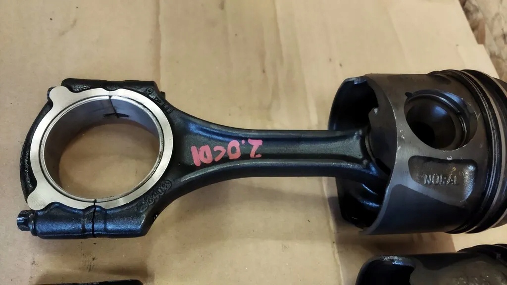 фото №12, Mercedes a w169 2.0 cdi поршень с шатун