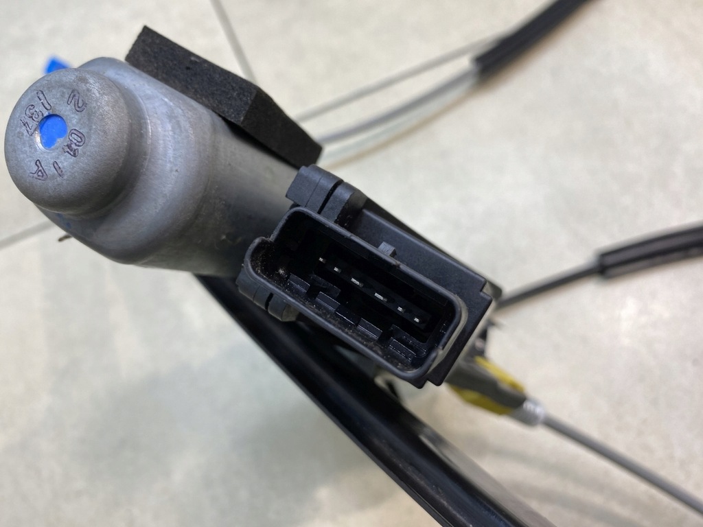 фото №8, Підйомник скло правий перед espace iv