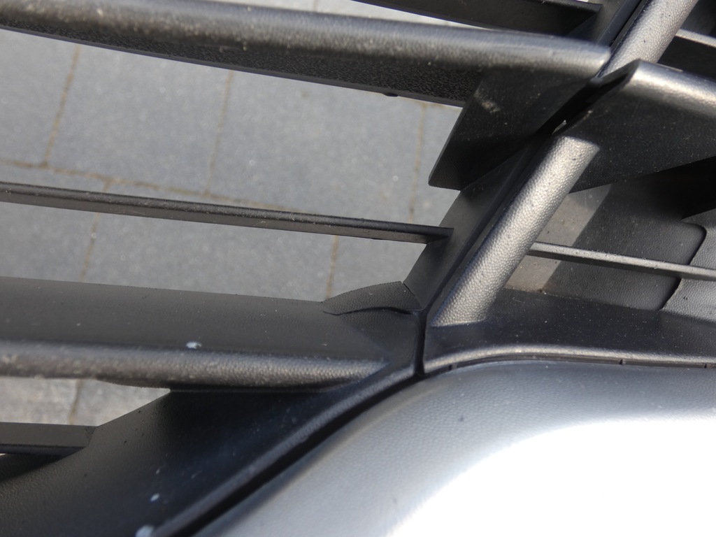 фото №8, Бампер, решітка середня renault captur i lift