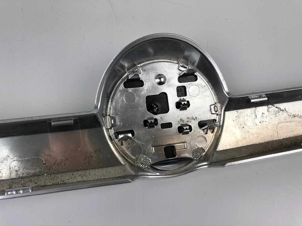 фото №6, Накладка крышки задней opel insignia a lift sedan