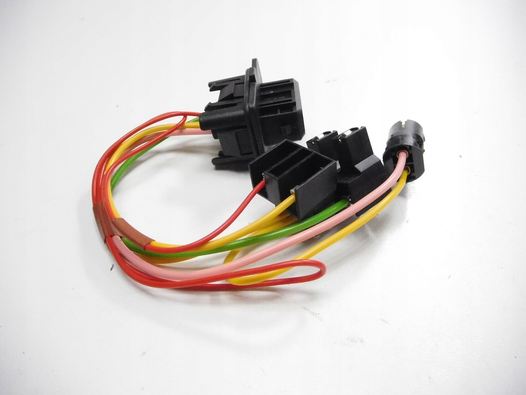 фото №8, Джгут адаптер лампи hella volvo s40 v40 30652029 8kb154441-02