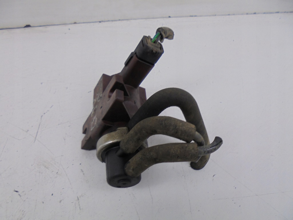 фото №5, Датчик вакуумa 9652570180 volvo c30 1.6 d