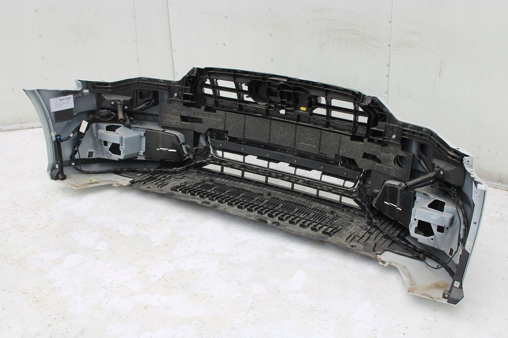 Audi a6 fl рестайлінг  перед капот крила бампер ремінь передній фари підсилювач Недорого