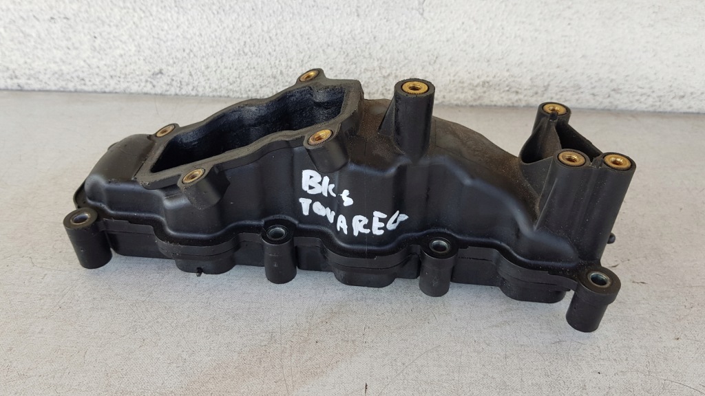 Купить Коллектор впускной  vw touareg 3.0 tdi bks