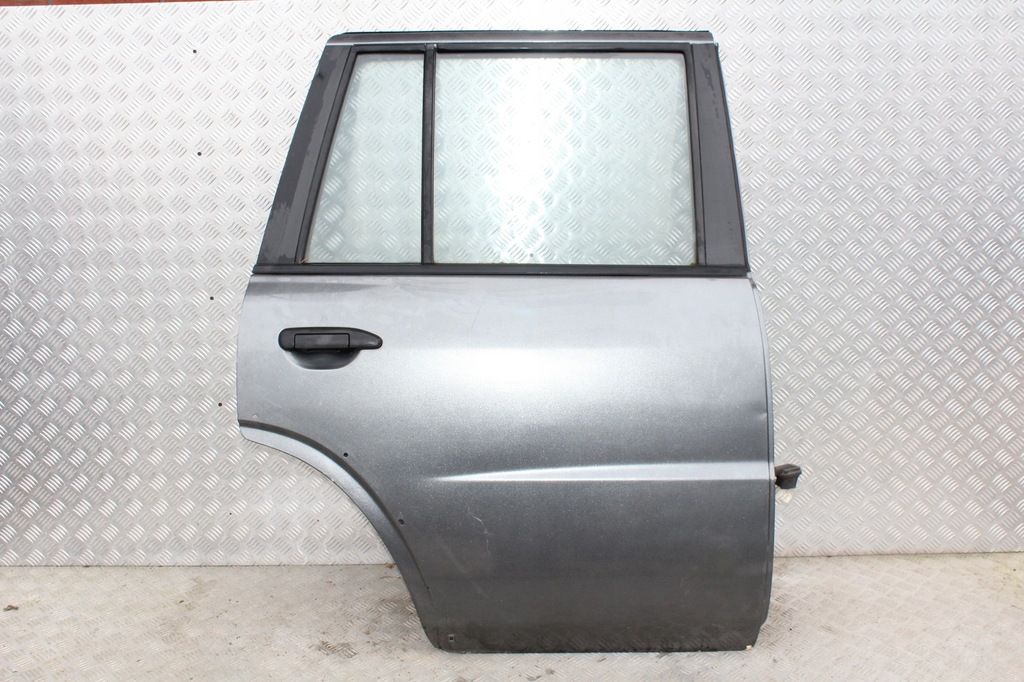 фото №1, Nissan patrol y61 gr lift дверь правый задняя europa