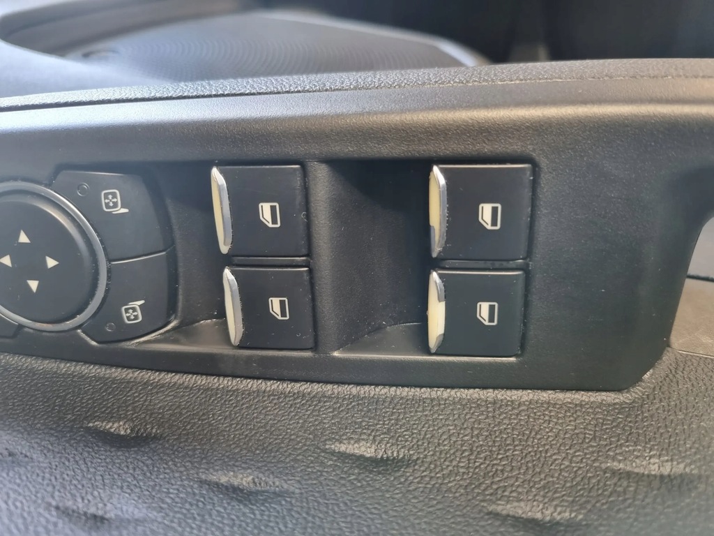 фото №13, Ford escape iv 2020 ліва сторона обшивки двері