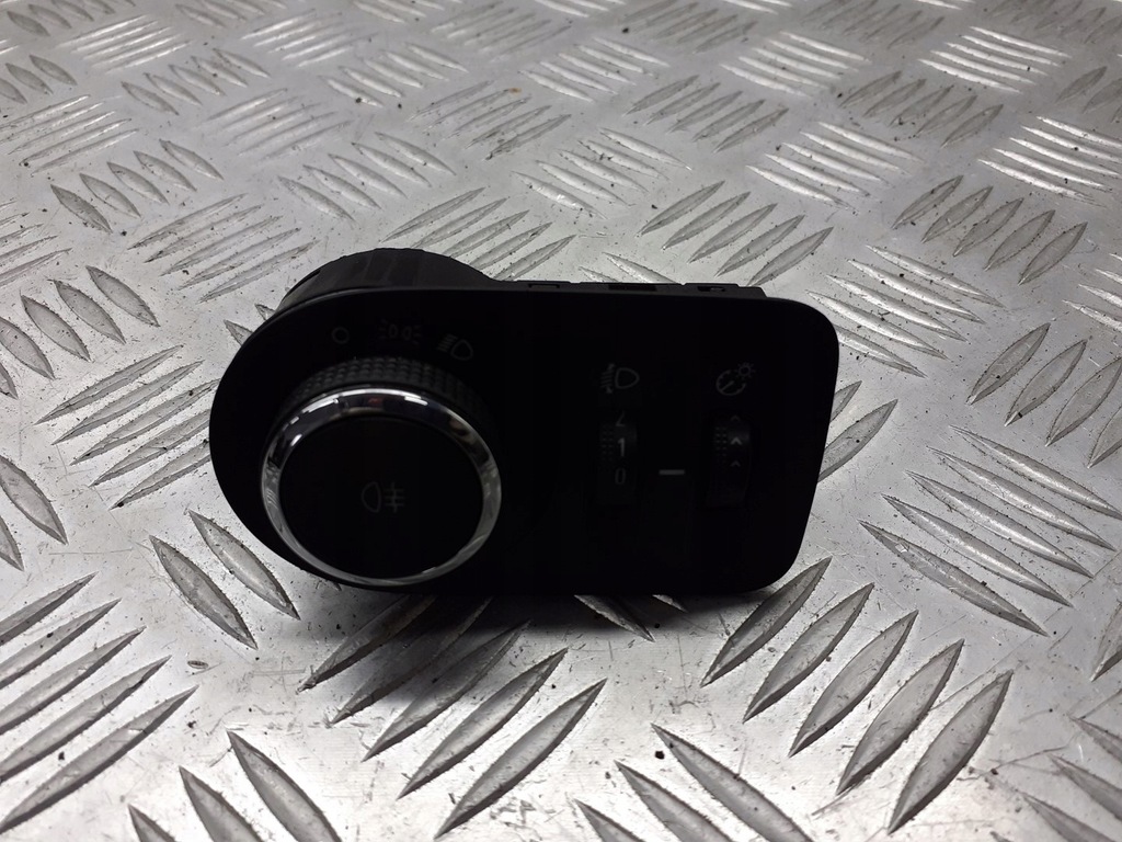 фото №1, Переключатель света opel corsa d 13310330