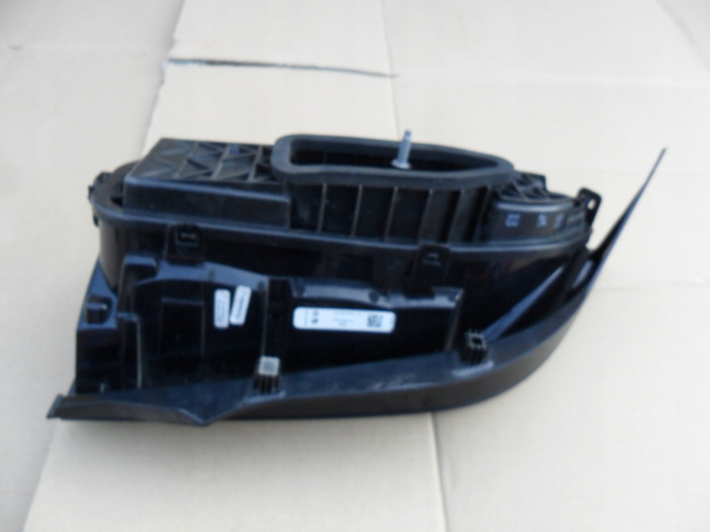 фото №12, Vw up fl лампа задняя правая 1s0945096j