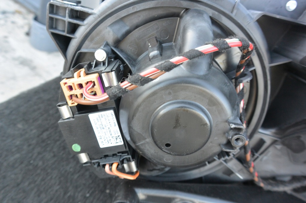 фото №11, Отопитель kpl 2.5 se vw passat b7 usa