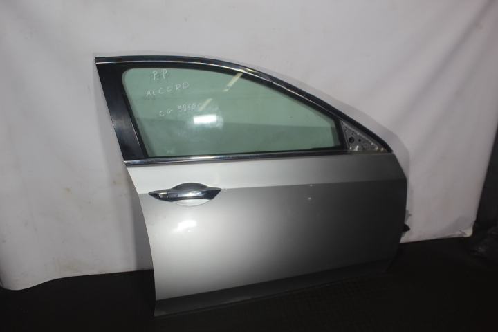 фото №1, Двері правий перед honda accord viii nh743m