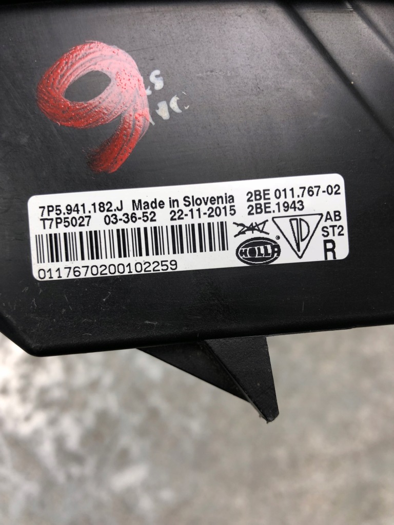 Фара поворотник led drl правый porsche cayenne 7p5941182j Доставка