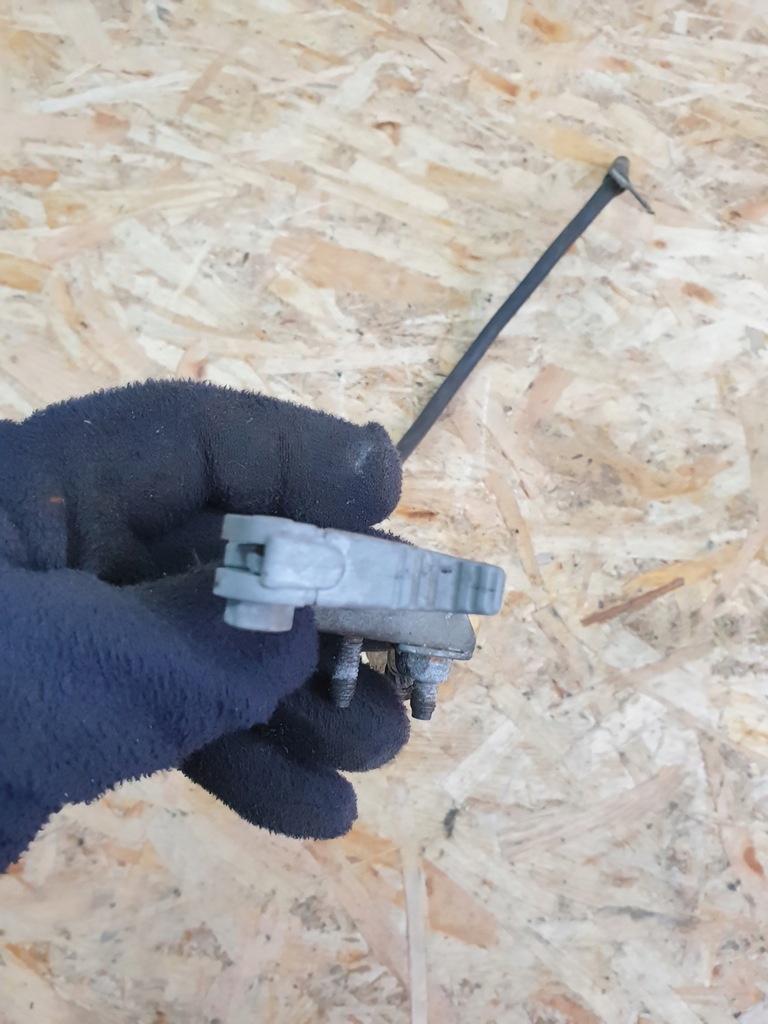 фото №4, Qubo fiorino клема мінусова