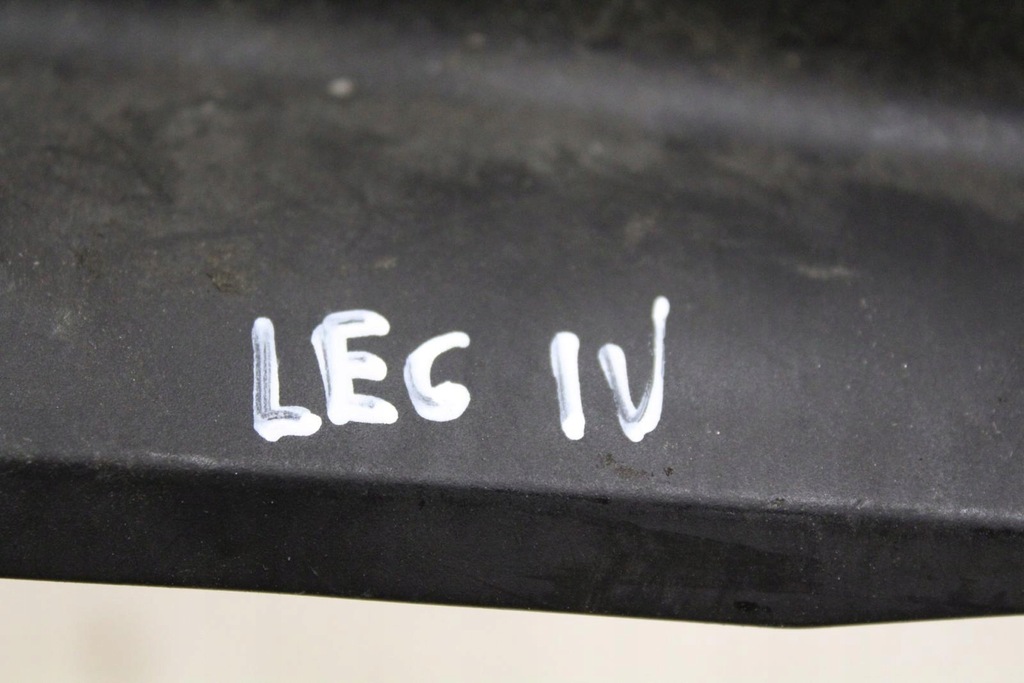 фото №7, Жабо пластиковий праве subaru legacy iv 91461ag000