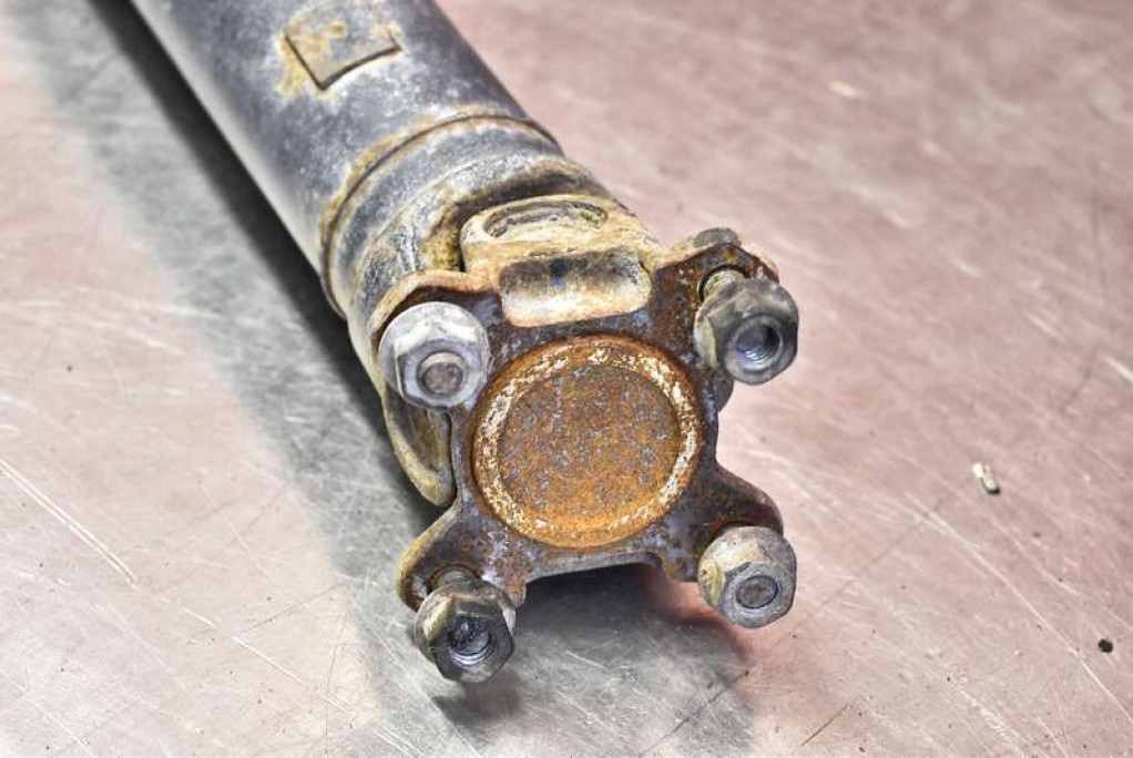 Wał привідний 157 cm bmw e36 1.7 tds 90 km седан 90-00 Недорого