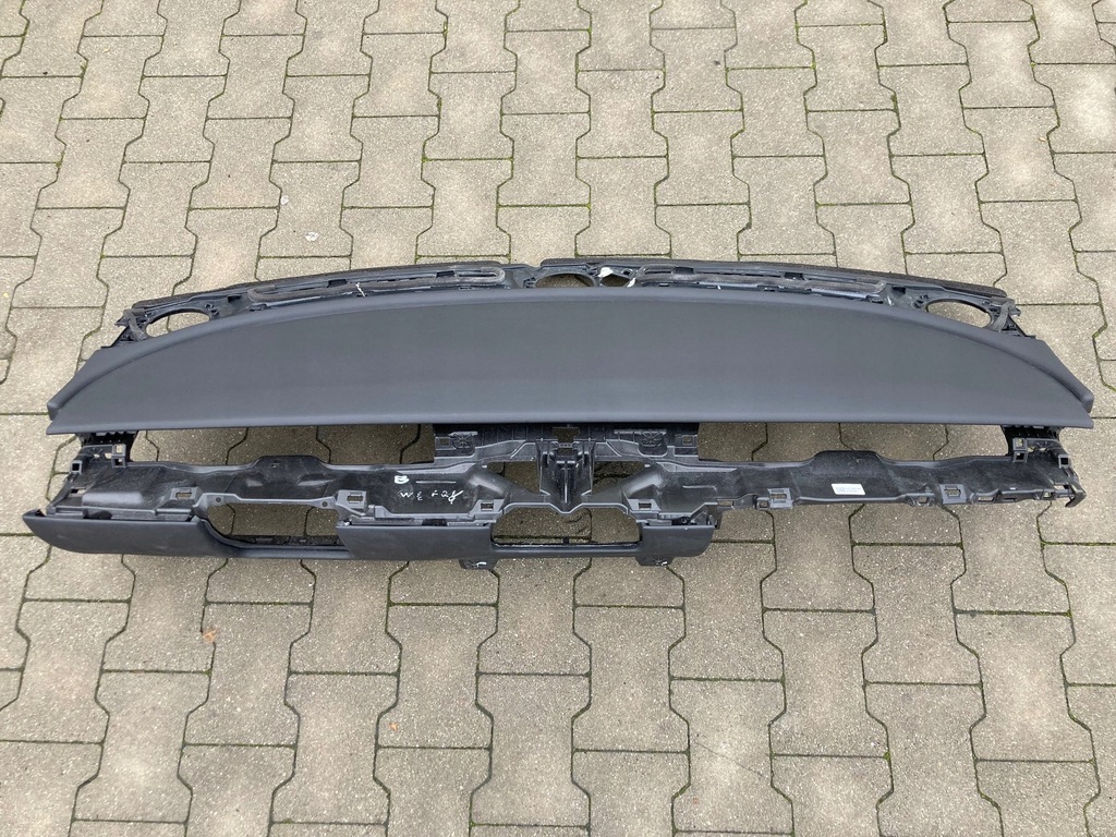 фото №7, Tesla 3/y iii приборная панель приборная панель консоль подушки безопасности ремни