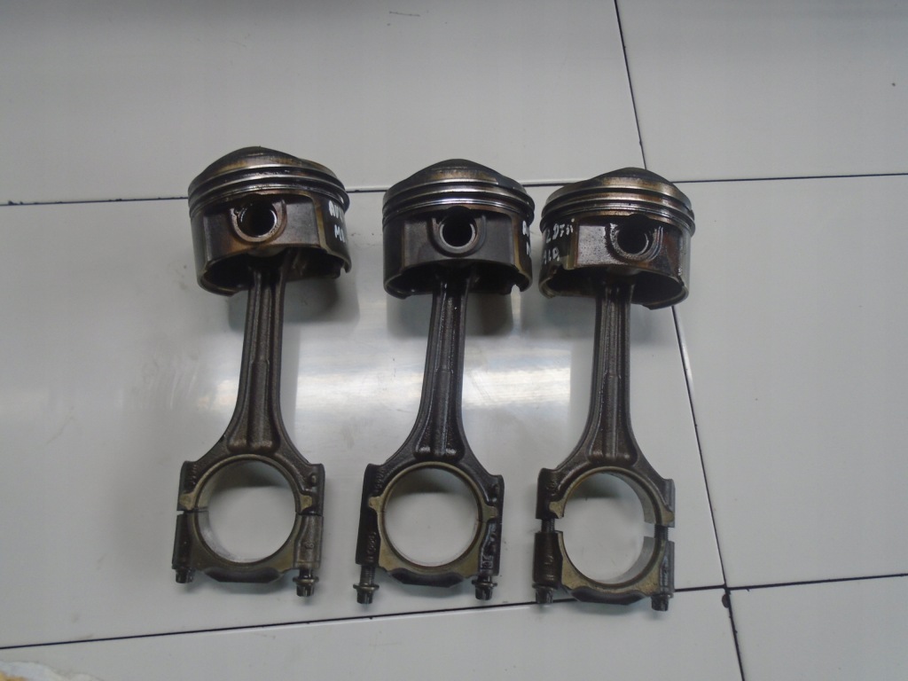 фото №1, Audi a4 b7 2.0tfsi bwe поршень с шатун