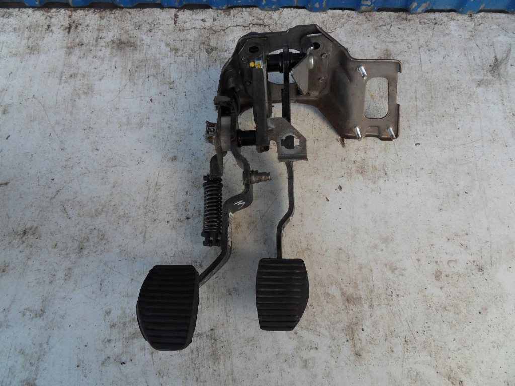 фото №1, Citroen berlingo iii 3 1.6 b педалі комплект педалей