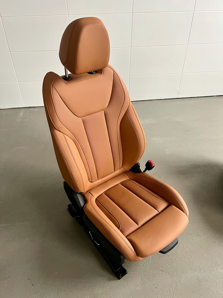 фото №12, Bmw g26 i4 сиденья середина harman interior кожа обшивки туннель cognac nowe