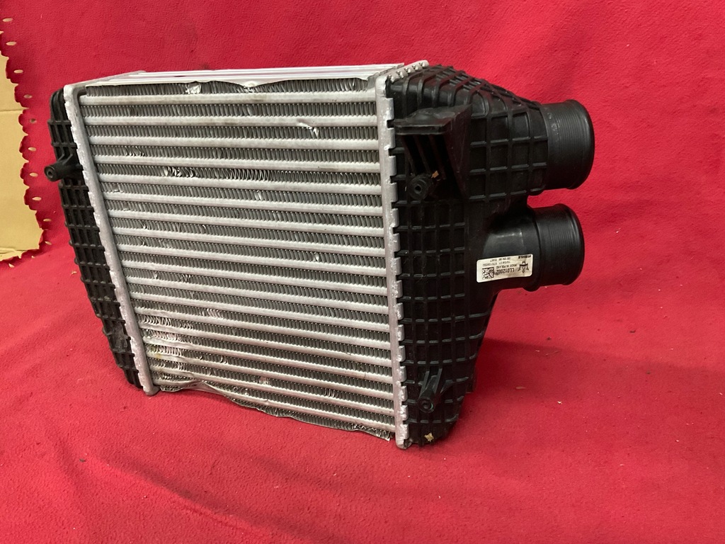 фото №6, Інтеркулер maserati ghibli iii levante quattroporte лівий