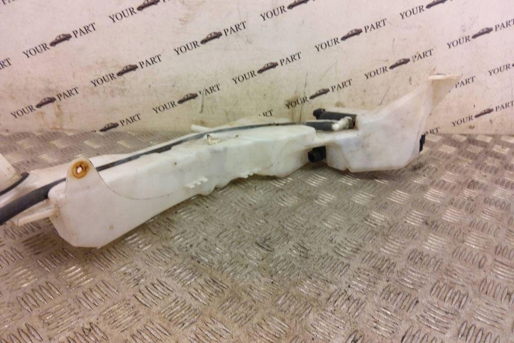 фото №13, Бачок омывателя ford kuga i 3m5113k163 2.0l дизель 120kw 2011