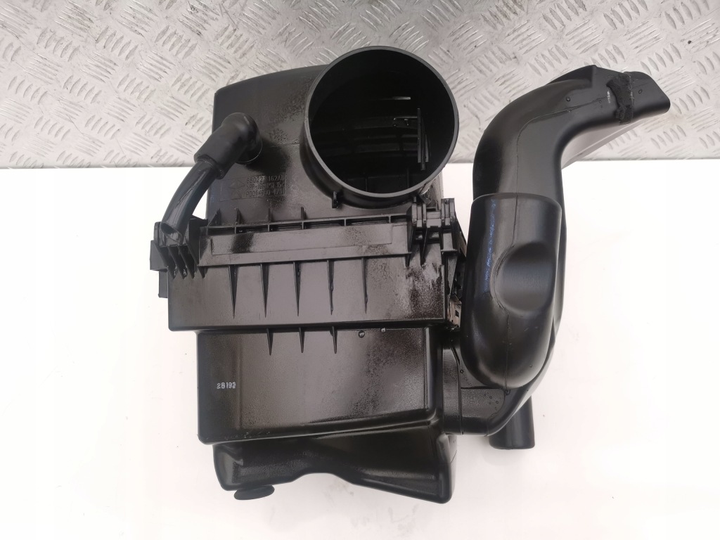 фото №14, Jeep grand cheroke wk2 lift 3.6 бензин корпус фильтра воздуха резонатор