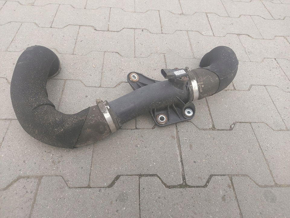 фото №1, Audi оригінальний номер 8k0145673r шланг радіатора повітря