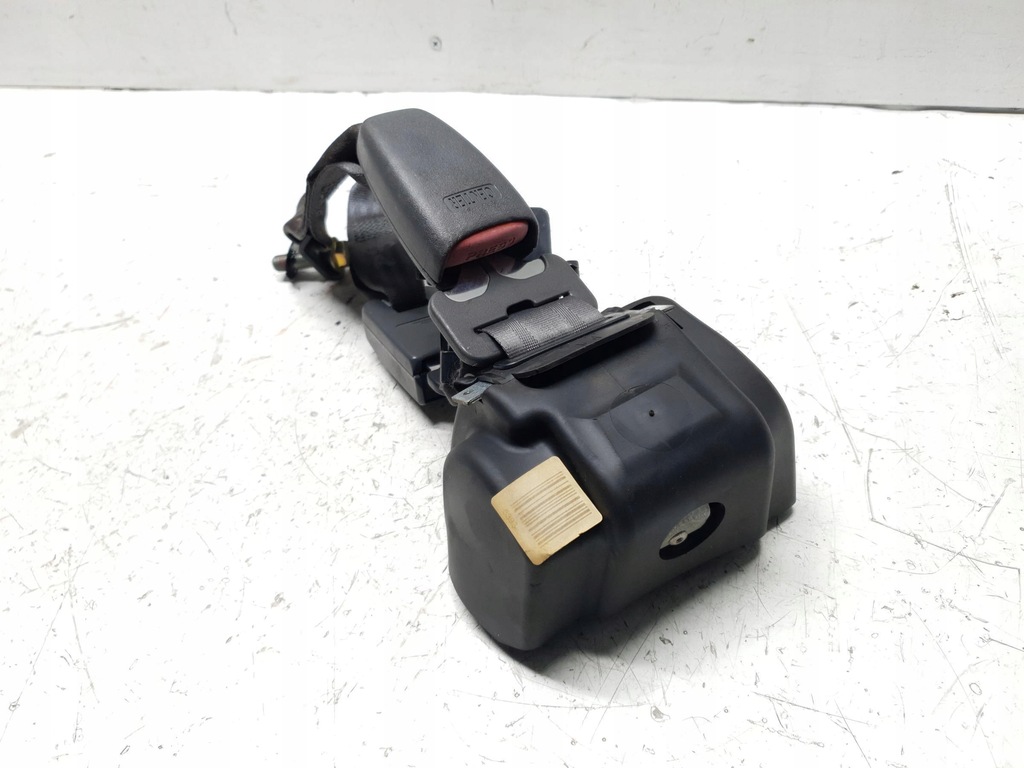 фото №3, Pas безпеки середина задня space star