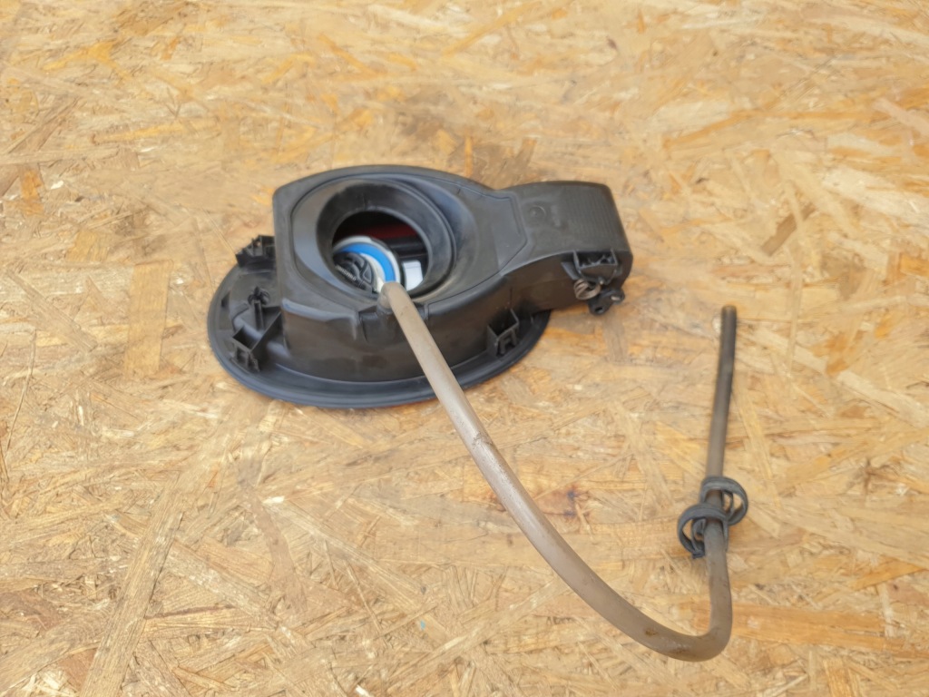 фото №3, Alfa romeo giulia крышка заливной топлива 414 2.0 b